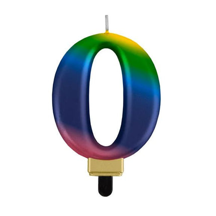 0 Jaar Kaars Regenboog 8cm van VDV Benefit koop je bij Partywinkel
