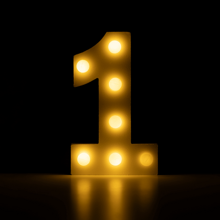 1 Licht Cijfer 16,5cm van Paper Dreams koop je bij Partywinkel