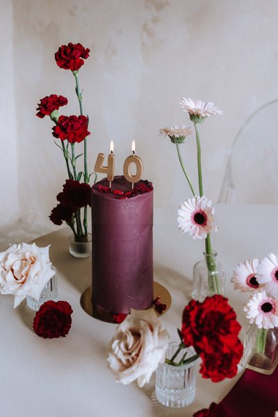 8 Jaar Kaars Goud 4,5cm van Partydeco koop je bij Partywinkel