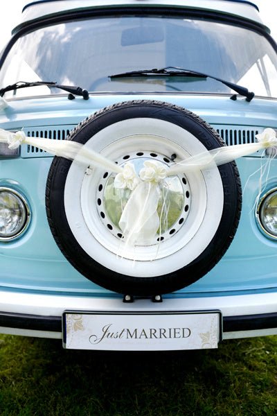 Autodecoratie Creme 1,8m 2st van Partydeco koop je bij Partywinkel