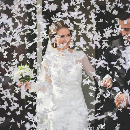 Confetti Kanon Vlinders Wit 40cm van Partydeco koop je bij Partywinkel