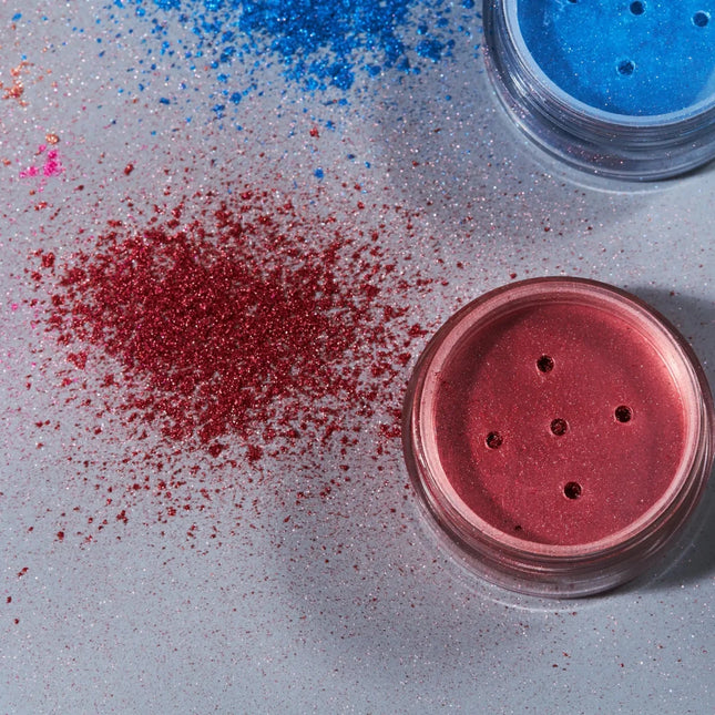 Cosmic Moon Metallic Pigment Shaker Red 5g van Moon Creations koop je bij Partywinkel