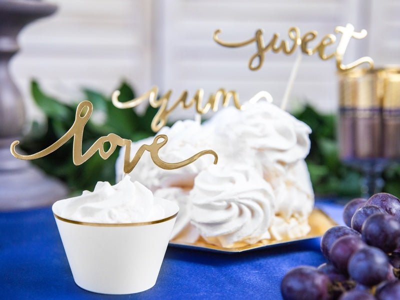 Cupcake Toppers Goud Sweet Love Yum 13cm 6st van Partydeco koop je bij Partywinkel
