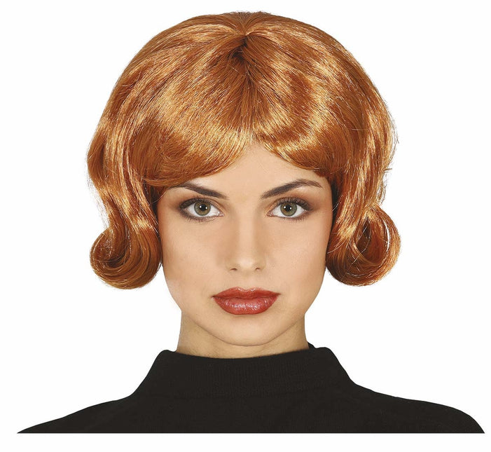 Bruine Pruik Kort Haar