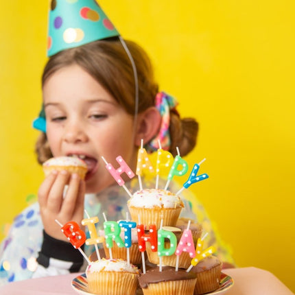 Gekleurde Feesthoedjes Stippen XL 16cm 6st van Partydeco koop je bij Partywinkel