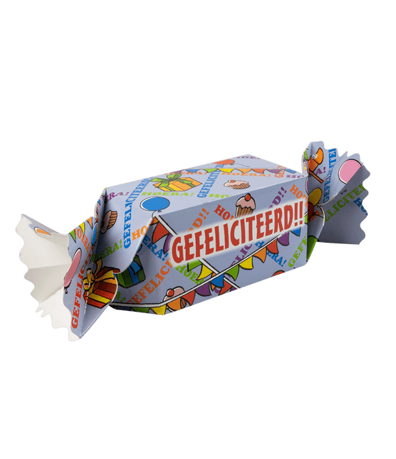 Geschenkdoosje Hoera Gefeliciteerd 26cm van Paper Dreams koop je bij Partywinkel