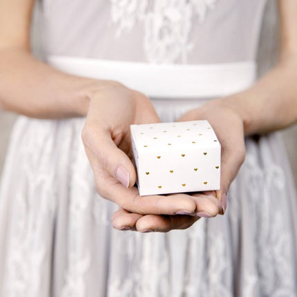 Geschenkdoosjes Mini Hartjes Goud 6cm 10st van Partydeco koop je bij Partywinkel