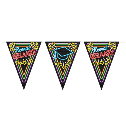 Geslaagd Slingers Neon 10m van Paper Dreams koop je bij Partywinkel