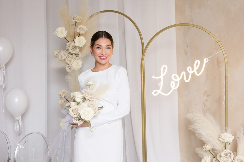 Gouden Backdrop Frame Ovaal 2m van Partydeco koop je bij Partywinkel