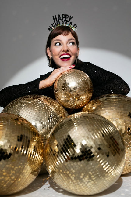 Gouden Discobal 20cm van Partydeco koop je bij Partywinkel