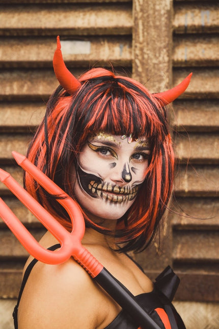 Halloween Drietand Rood 1,13m van Folat koop je bij Partywinkel