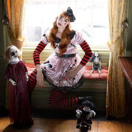 Halloween Pop Lachende Dolly 90cm van Boland koop je bij Partywinkel