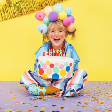 Kaarsen Happy Birthday Gekleurd 2,5cm 13st van Partydeco koop je bij Partywinkel