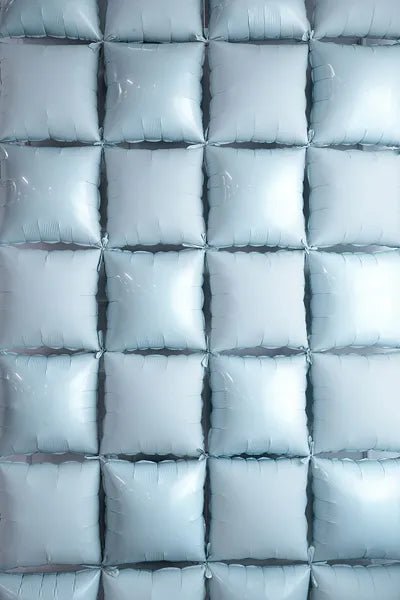 Lichtblauwe Ballon 35cm 4st van Partydeco koop je bij Partywinkel