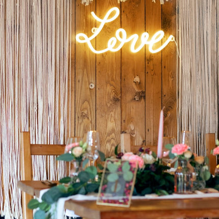 Love Neon Lamp 61cm van Partydeco koop je bij Partywinkel