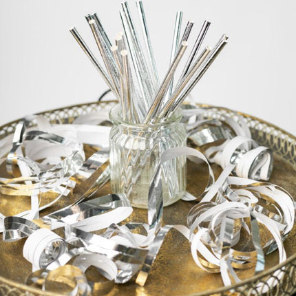 Papieren Zilveren Metallic Rietjes 19,7cm 20st van WeFiesta koop je bij Partywinkel