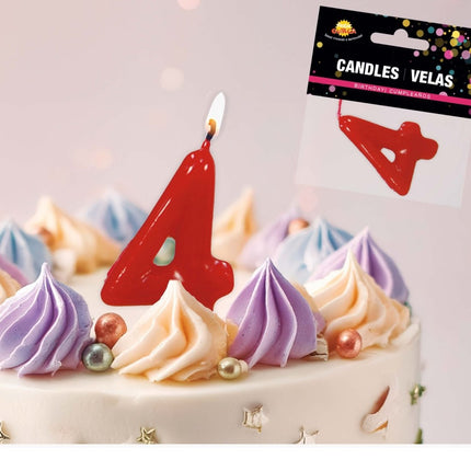 Rode Kaars 4 Jaar 5,5cm van Fiestas Guirca koop je bij Partywinkel