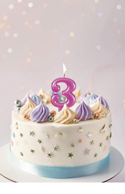 Roze Kaars 3 Jaar Metallic 8cm van Fiestas Guirca koop je bij Partywinkel