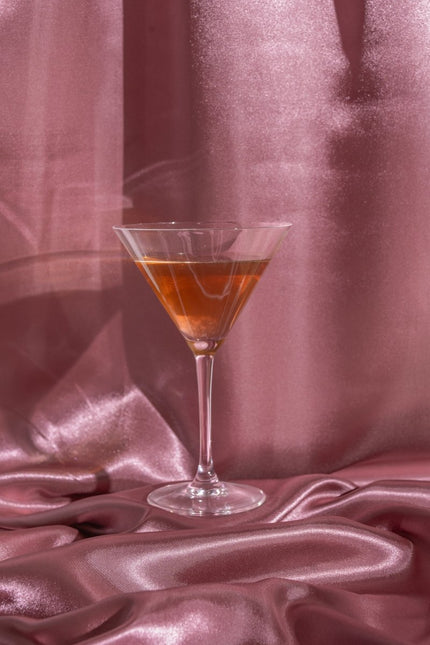 Roze Tafelloper Satijn 9m van Partydeco koop je bij Partywinkel