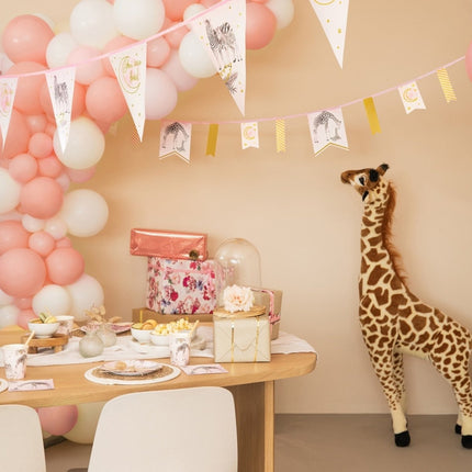 Safari Slinger Roze Geboorte 6m van Haza Witbaard koop je bij Partywinkel