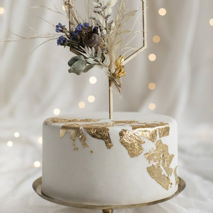 Taarttopper Hexagon Hout 24cm van Partydeco koop je bij Partywinkel