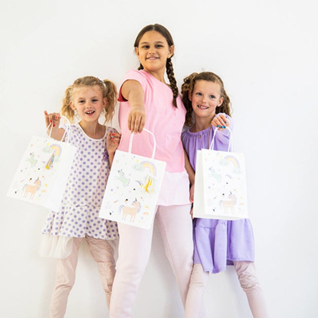 Unicorn Uitdeelzakjes Rainbows 6st van Folat koop je bij Partywinkel