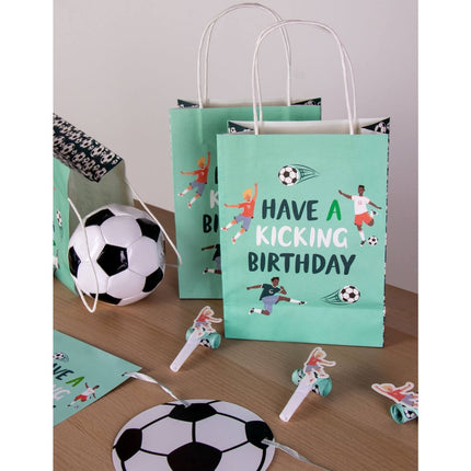 Voetbal Uitdeeltasjes 27cm 6st van Folat koop je bij Partywinkel
