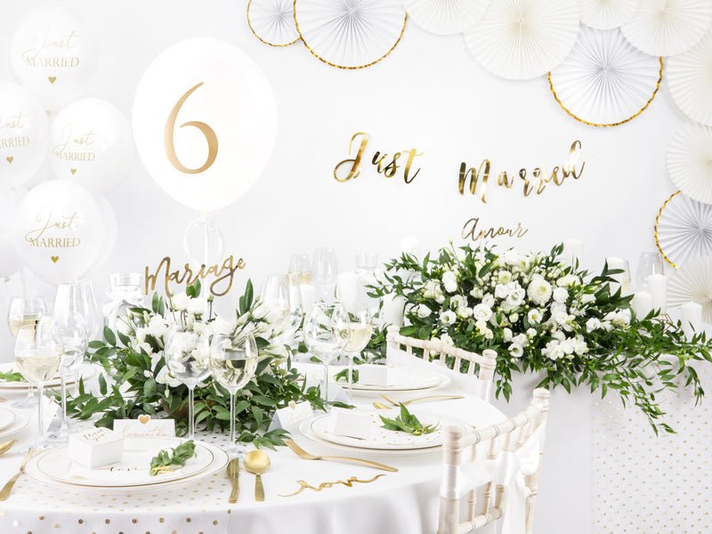 Witte Servetten Gouden Hartjes 33cm 20st van Partydeco koop je bij Partywinkel