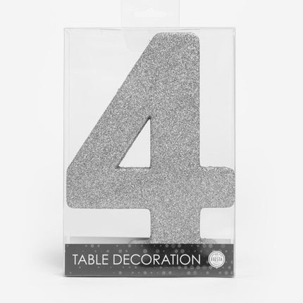 Zilver Tafeldecoratie Cijfer 4 Glitter 20,5cm van WeFiesta koop je bij Partywinkel