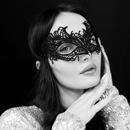 Zwarte Oogmasker van Partydeco koop je bij Partywinkel