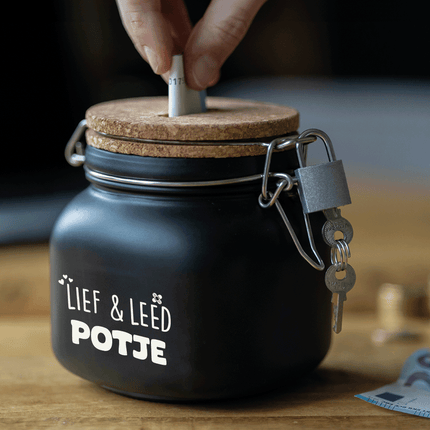 Zwarte Spaarpot Lief En Leed 12,5cm van Paper Dreams koop je bij Partywinkel