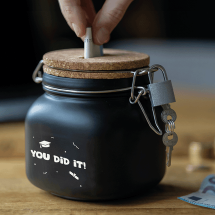 Zwarte Spaarpot You Did It 12,5cm van Paper Dreams koop je bij Partywinkel